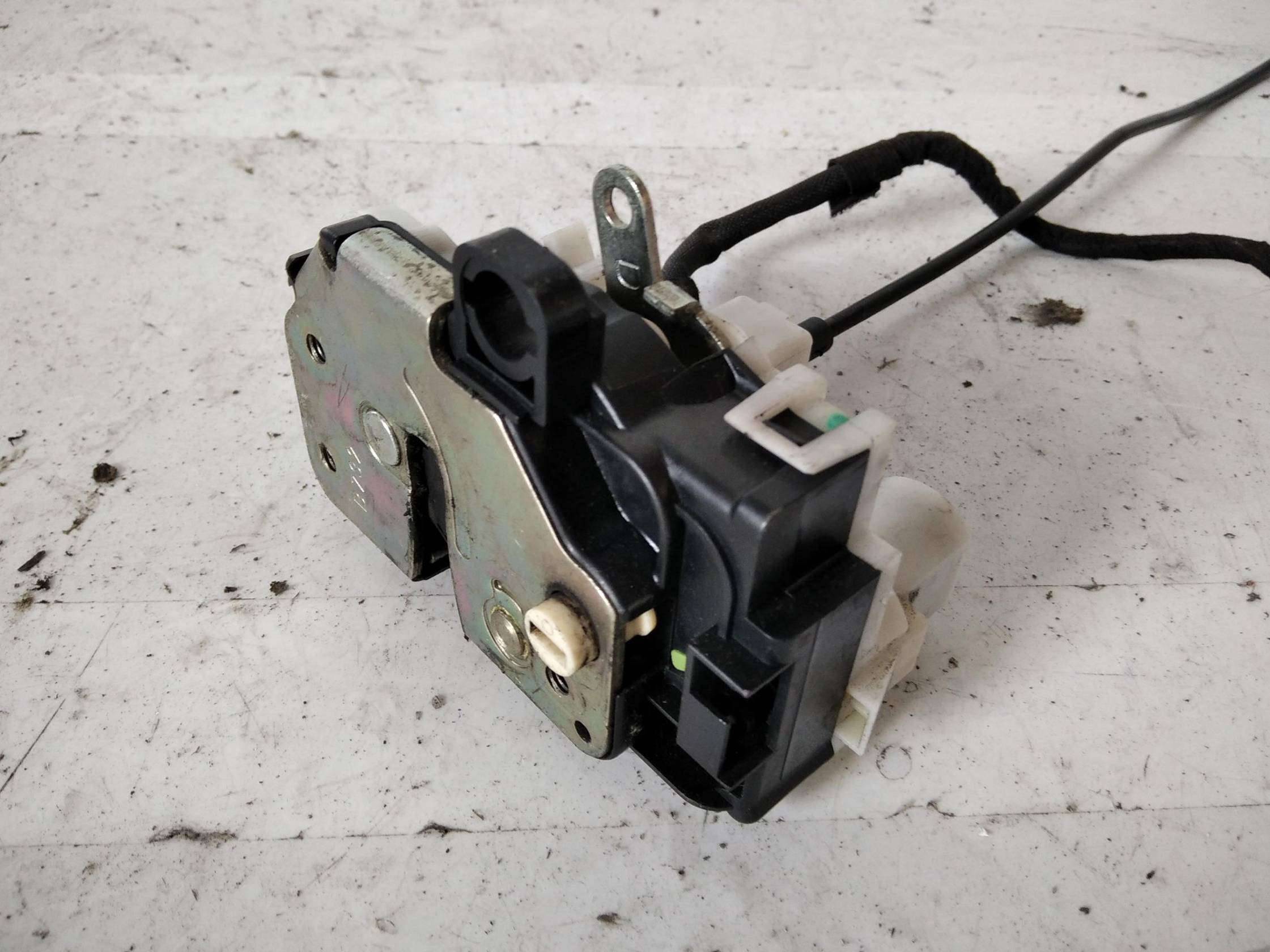 Serratura porta post. dx.